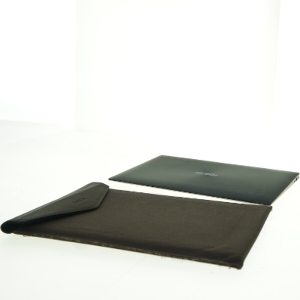 ASUS ZenBook Laptop (str. 30 x 19,5 cm)