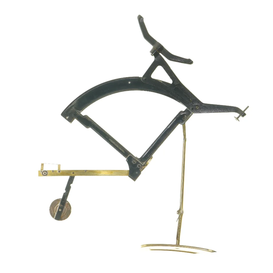 Antik vægt (str. 44x39 cm)