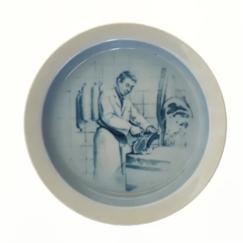 Blå og hvid tallerken fra Royal Copenhagen (str. Ø 18 cm)