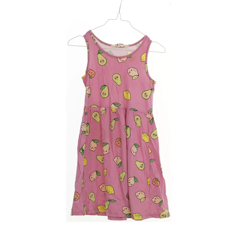 Lyserød kjole med frugtprint fra H&M (str. 122)