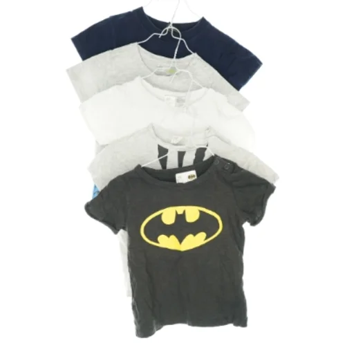 T-Shirt (5 stk.) fra Ukendt (str. 86 cm)