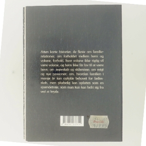 Nu er vi så her : noveller af Katrine Marie Guldager (Bog)