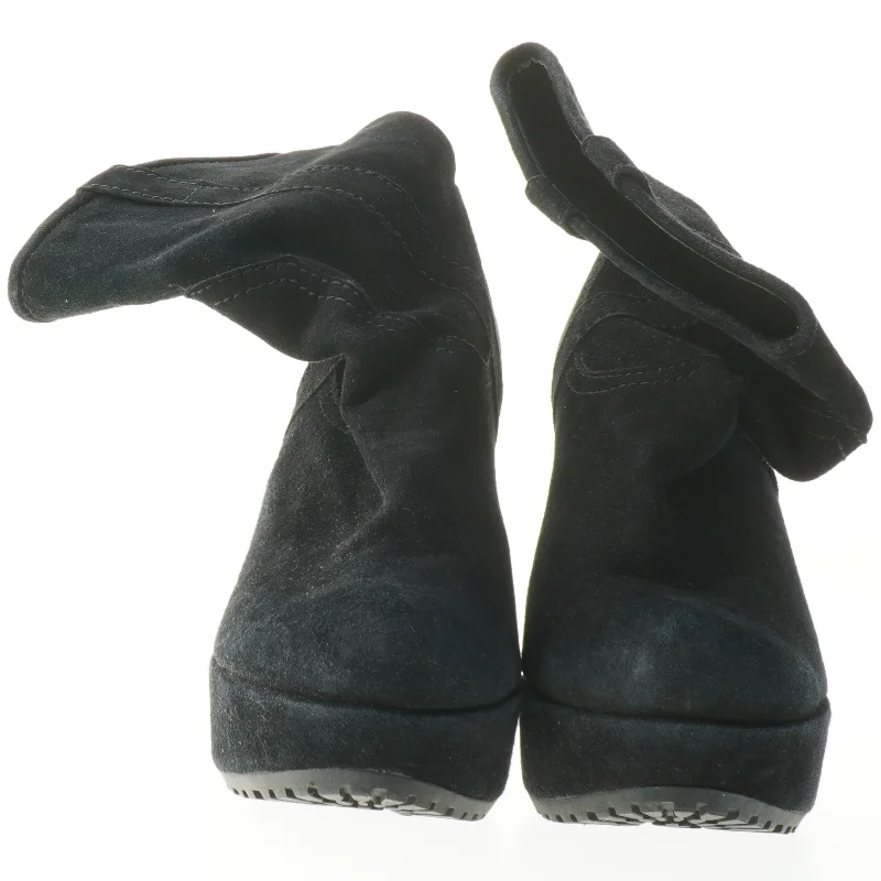 Sort støvle med høj hæl størrelse 36 fra Gardenia (str. 36 )