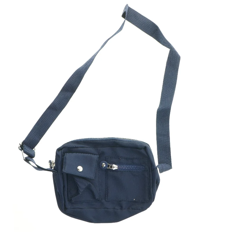 Blå skuldertaske med lommer fra Holdit (str. 18x23,5 cm)