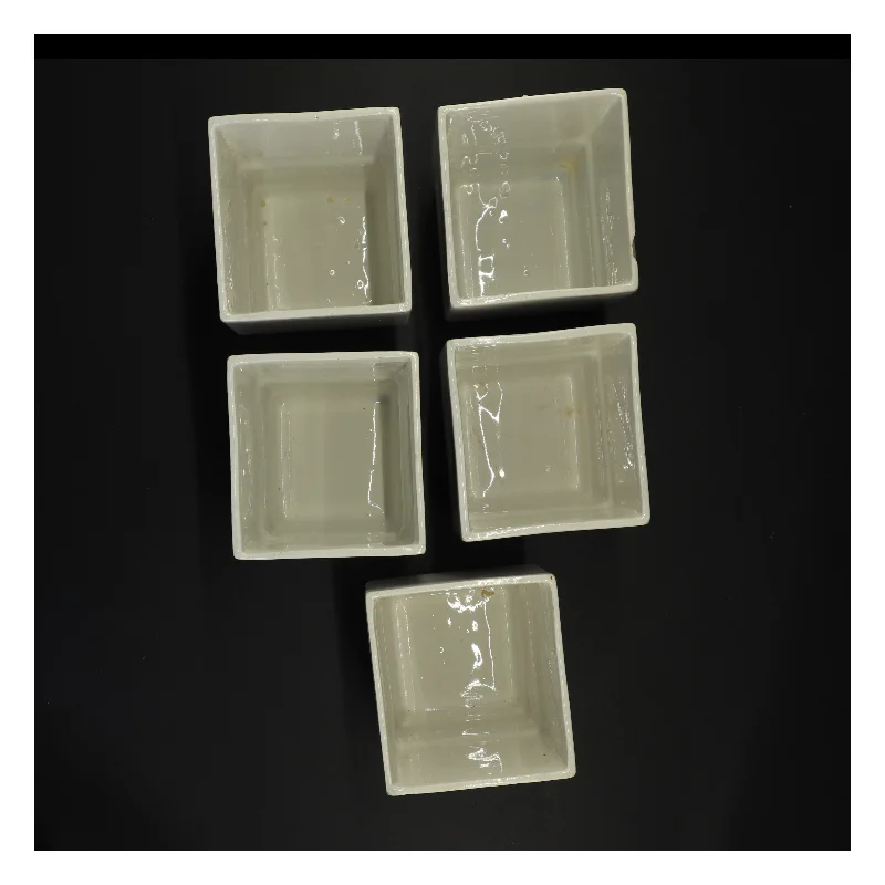 Porcelæn krydderiglas (str.15 x 9,5 cm og 8 x 5,5 cm)