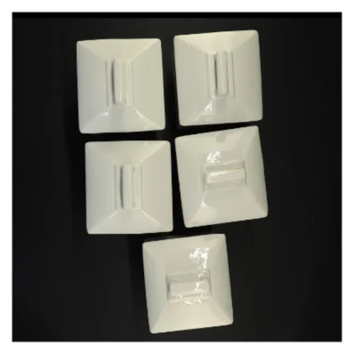 Porcelæn krydderiglas (str.15 x 9,5 cm og 8 x 5,5 cm)