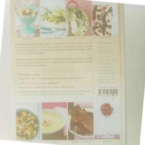 Køkkenrevolution på høje hæle : 110 fabelagtige opskrifter til travle kvinder, der vil spise sundt af Oscar Umahro Cadogan (Bog)