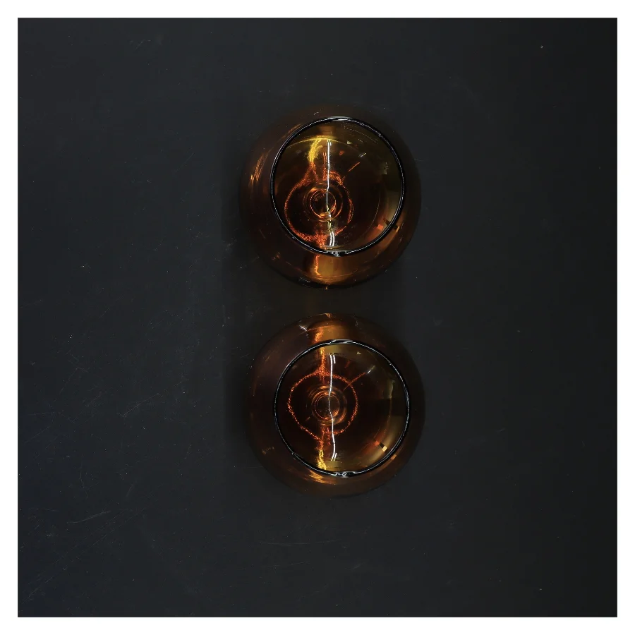 Brune glas fra Finelsa (str. 11,5 cm)