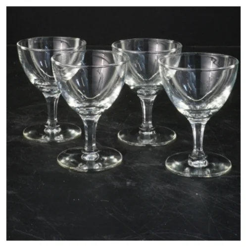 Sæt med fire cocktailglas (str. 9x6 cm)