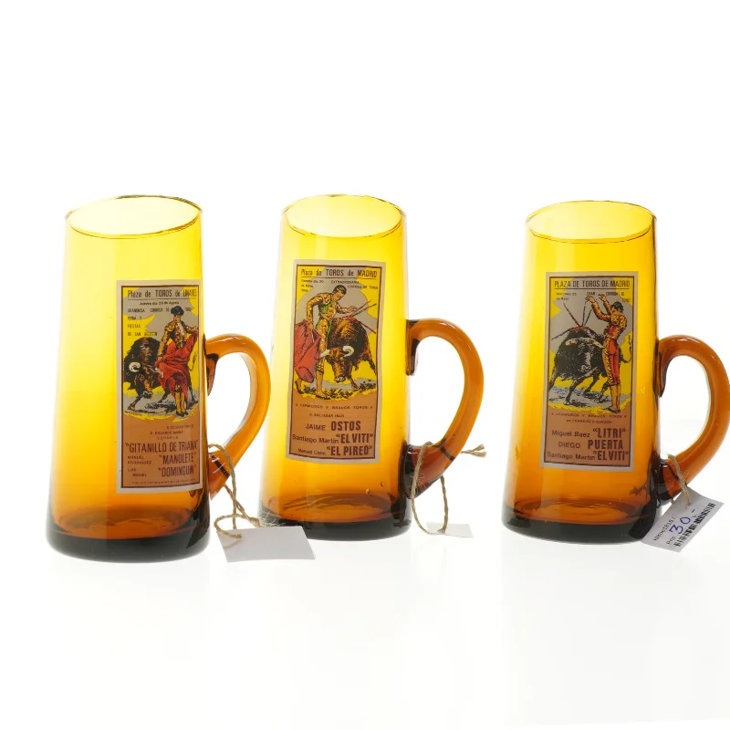 Brune glas med tyrefægtertema (str. 16 cm)