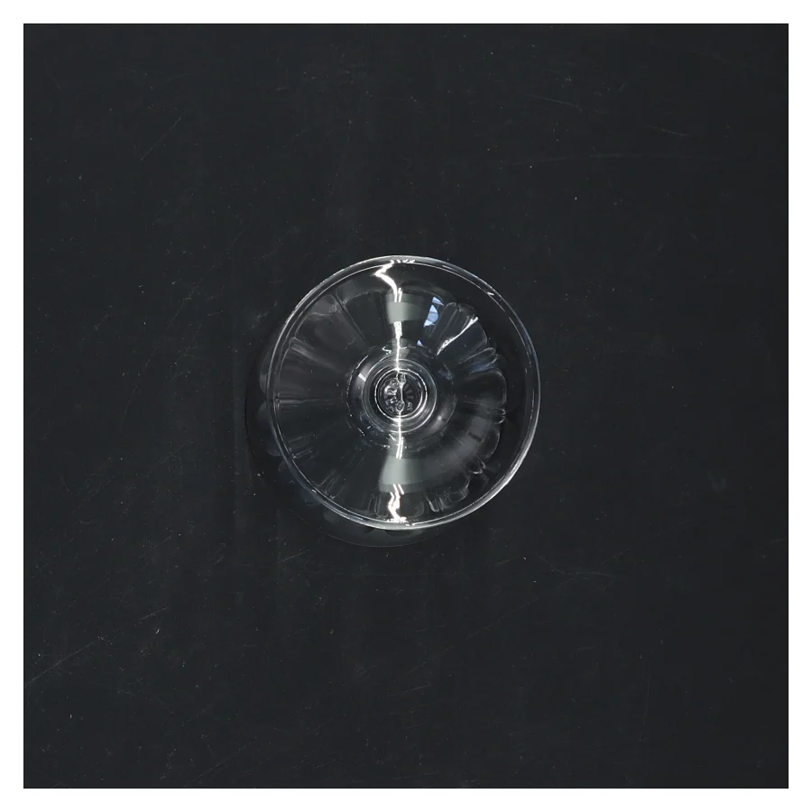 Sæt af fire glas (str. 9,5 cm)