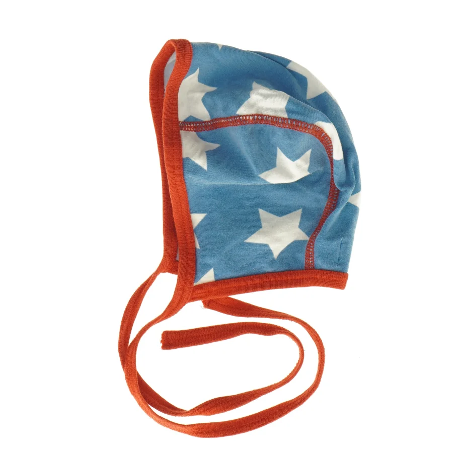 Børne hue med stjerner fra Molo (str. L 13 x 18 cm)