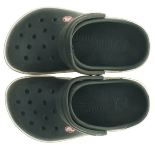 Brugte sorte Crocs sandaler fra Crocs (str. 32)
