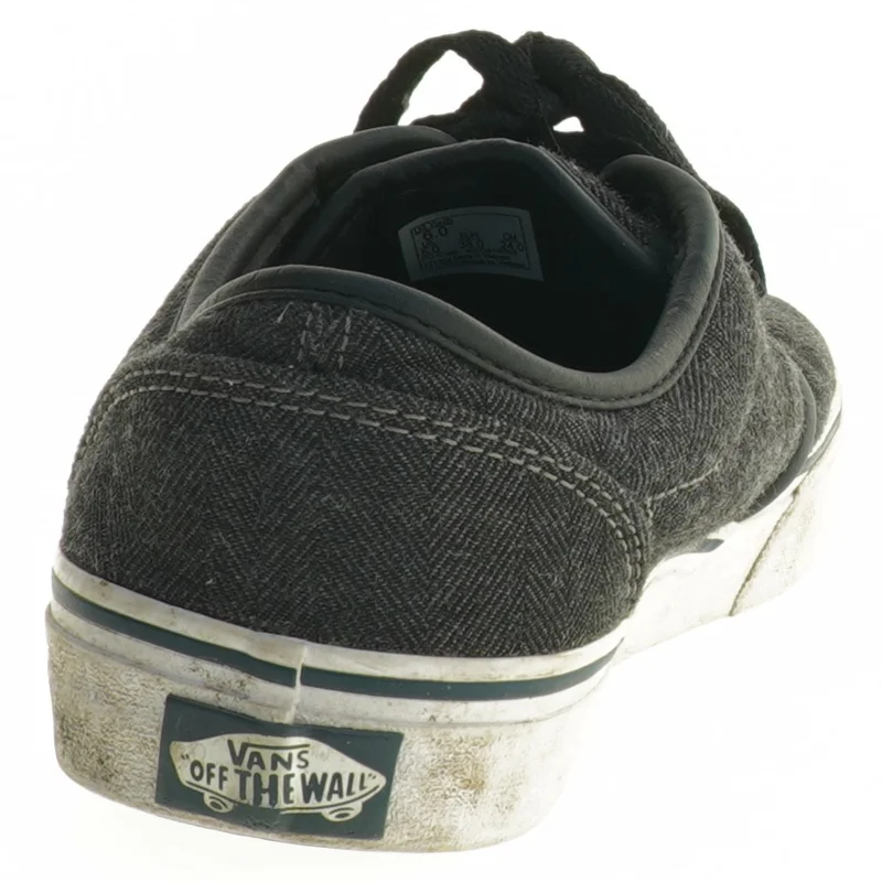 Vans skatersko i sort fra Vans (str. 38)