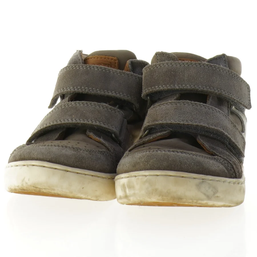 Børnesko med velcrolukning fra Bisgaard (str. 35)