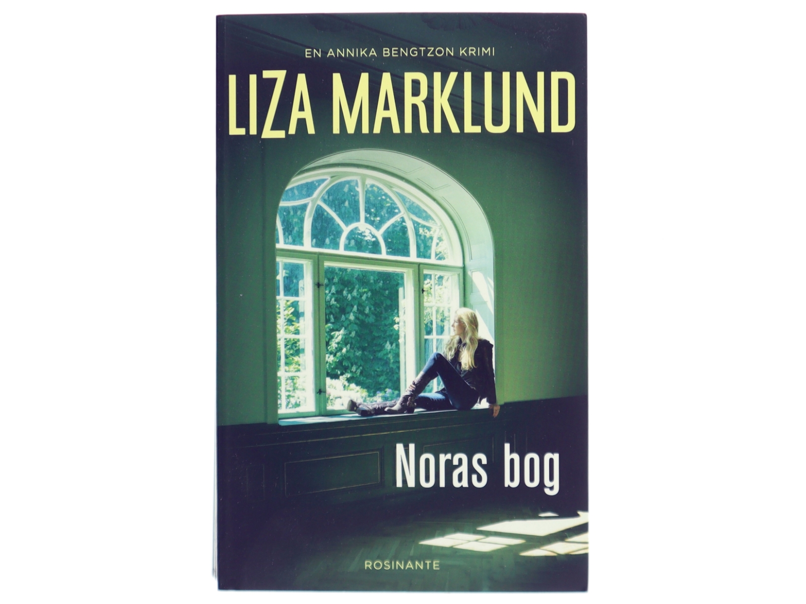 Noras bog : krimi af Liza Marklund (Bog)
