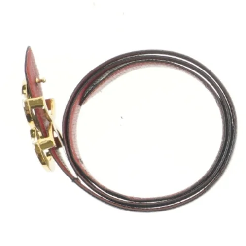 Bælte med guldbelagt spænde (str. 101 cm)