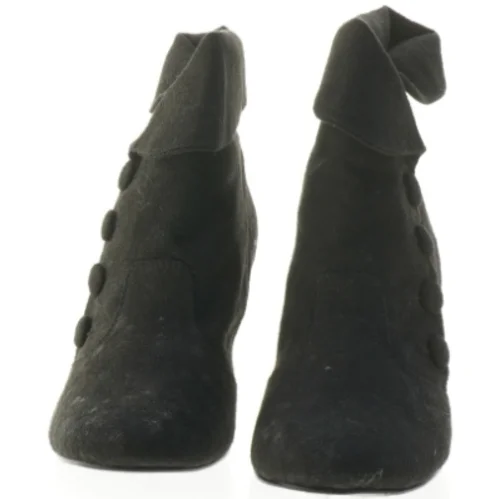 Højhælede støvler (str. 38 )