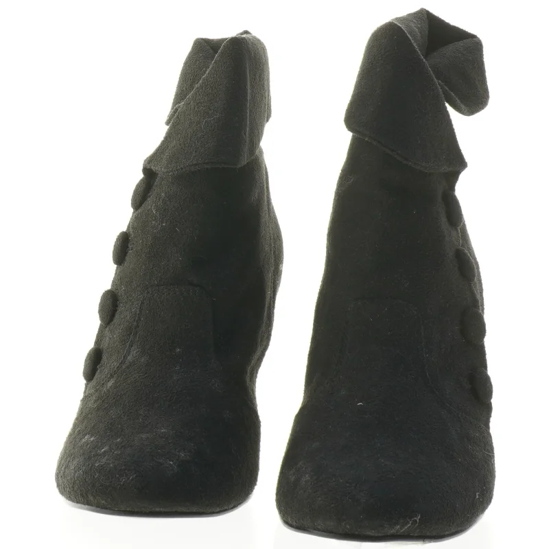 Højhælede støvler (str. 38 )