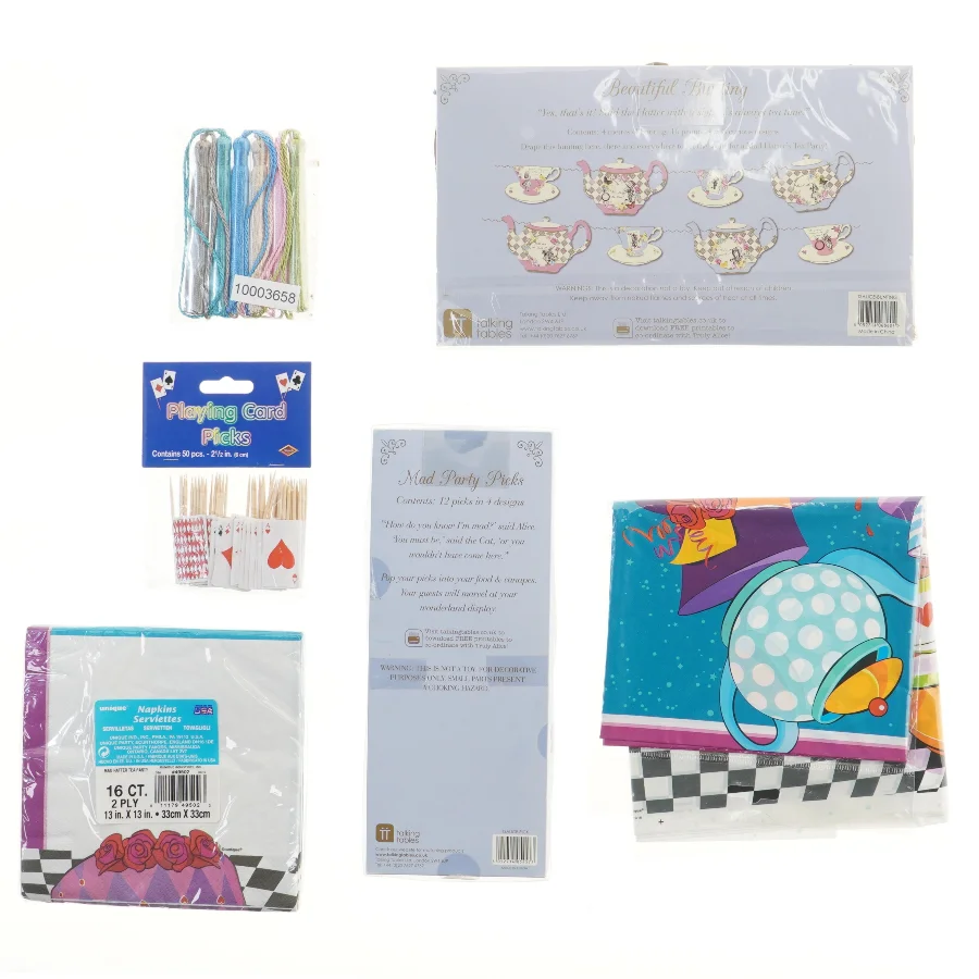 Alice i Eventyrland festartikler