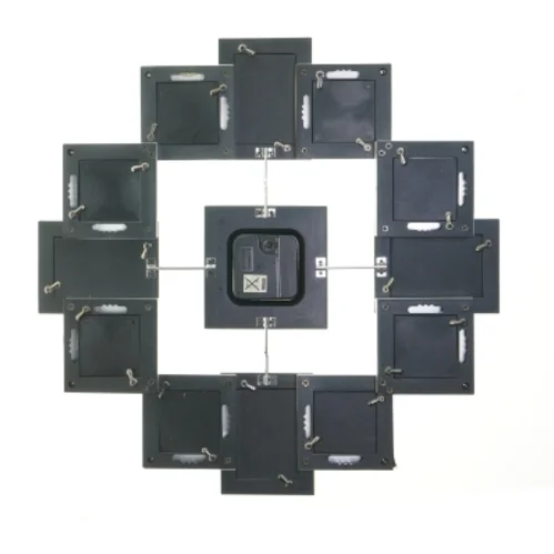 Vægur med billedrammer (str. 40,5x40,5 cm)