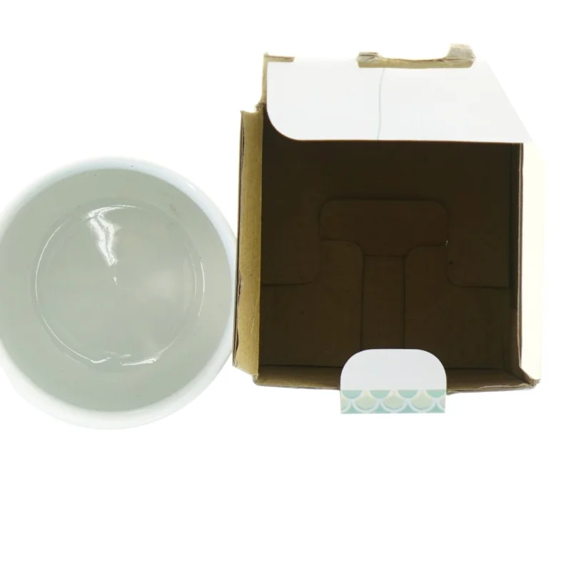 Dekoreret porcelænskop fra Djeco (str. 10x8 cm)