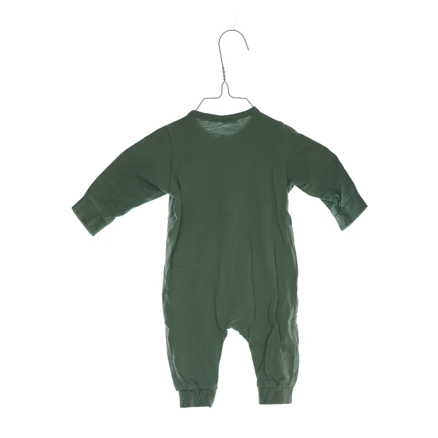 Heldragt med knapper (str. ca. 92)