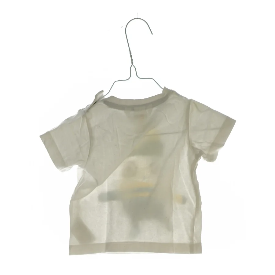 T shirt fra H&M (str. 62)