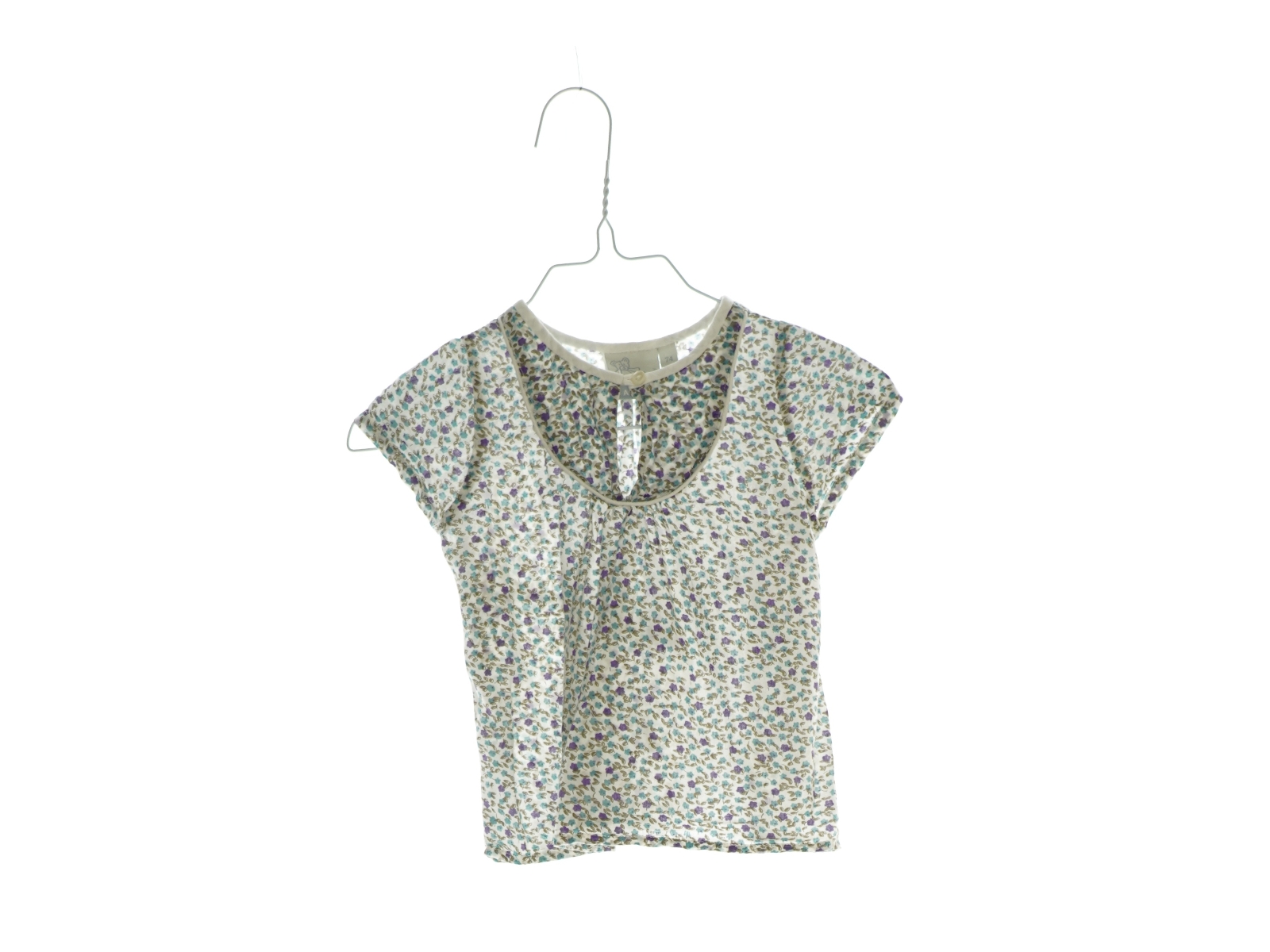 Bluse fra Bakito (Str. 74)
