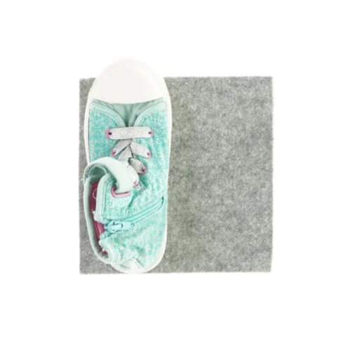 Sneakers fra Disney med Frost logo