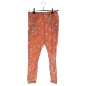 Bukser fra Dreams (str. 140)