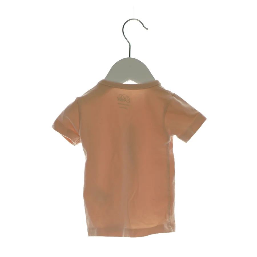 T-shirt og shorts fra Petit (str 74)