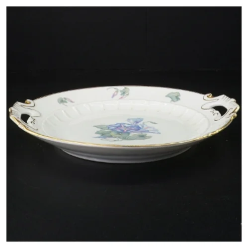 Kaffestel fra Bing Og Grøndal (str. 25 x 23 cm og 25 x 19 cm og 12 cm og 6 x 9 cm og 15 cm og 27 gang i 25 cm x 16 cm og 30 x 19 cm)