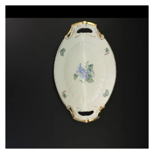 Kaffestel fra Bing Og Grøndal (str. 25 x 23 cm og 25 x 19 cm og 12 cm og 6 x 9 cm og 15 cm og 27 gang i 25 cm x 16 cm og 30 x 19 cm)