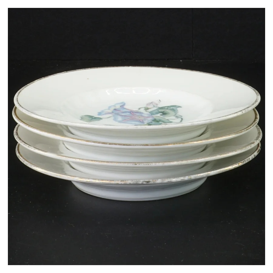 Kaffestel fra Bing Og Grøndal (str. 25 x 23 cm og 25 x 19 cm og 12 cm og 6 x 9 cm og 15 cm og 27 gang i 25 cm x 16 cm og 30 x 19 cm)