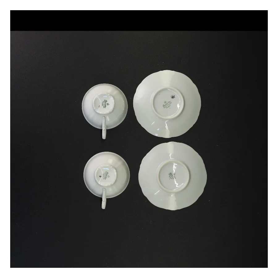 Porcelænskopper med underkopper (str. 12 x 6 cm)