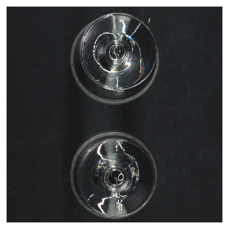 Champagneskåle med slibninger (str. 19 cm. 7 cm i diameter)