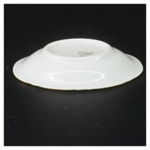 Porcelænsaskebæger med blomstermotiv