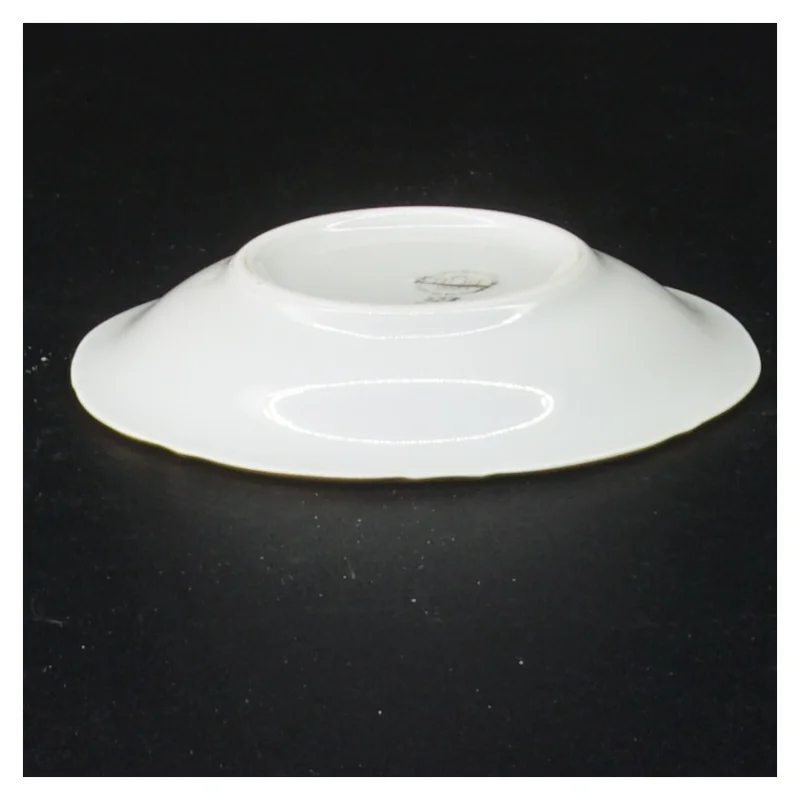 Porcelænsaskebæger med blomstermotiv