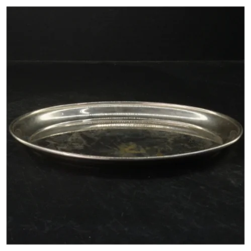 Oval metal fad (str. 25x19 cm)