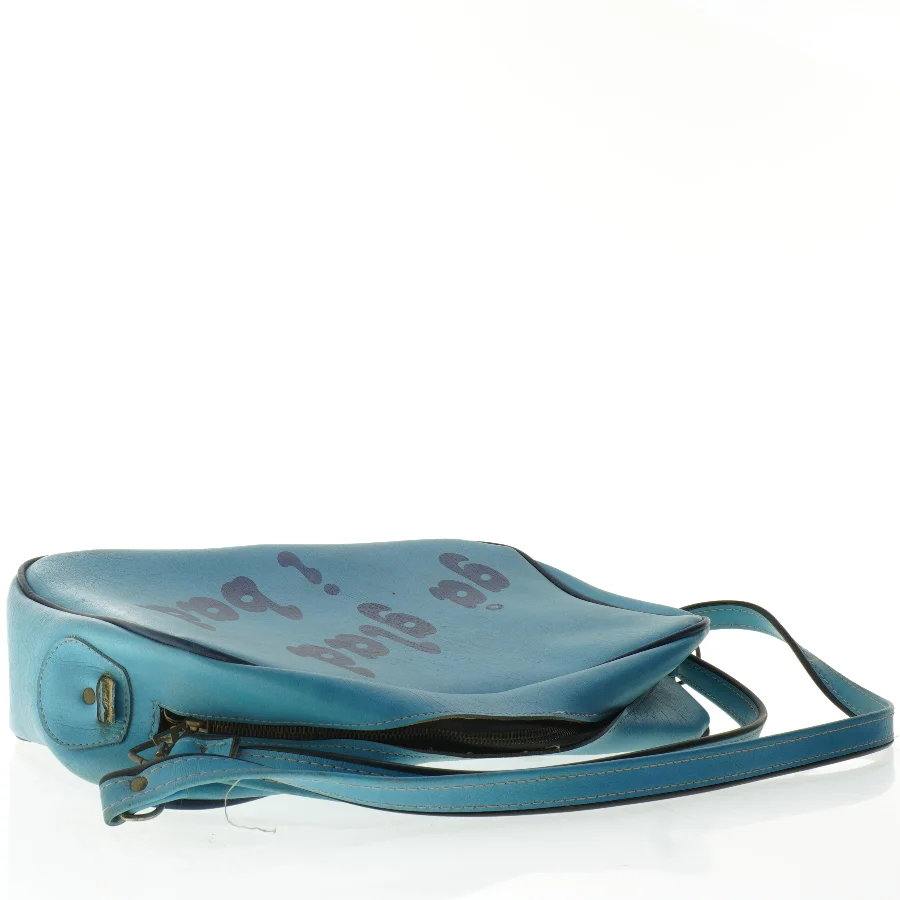 Blå skuldertaske med tekst 'gå glad i bad' (str. 40 x 28 x 10 cm)