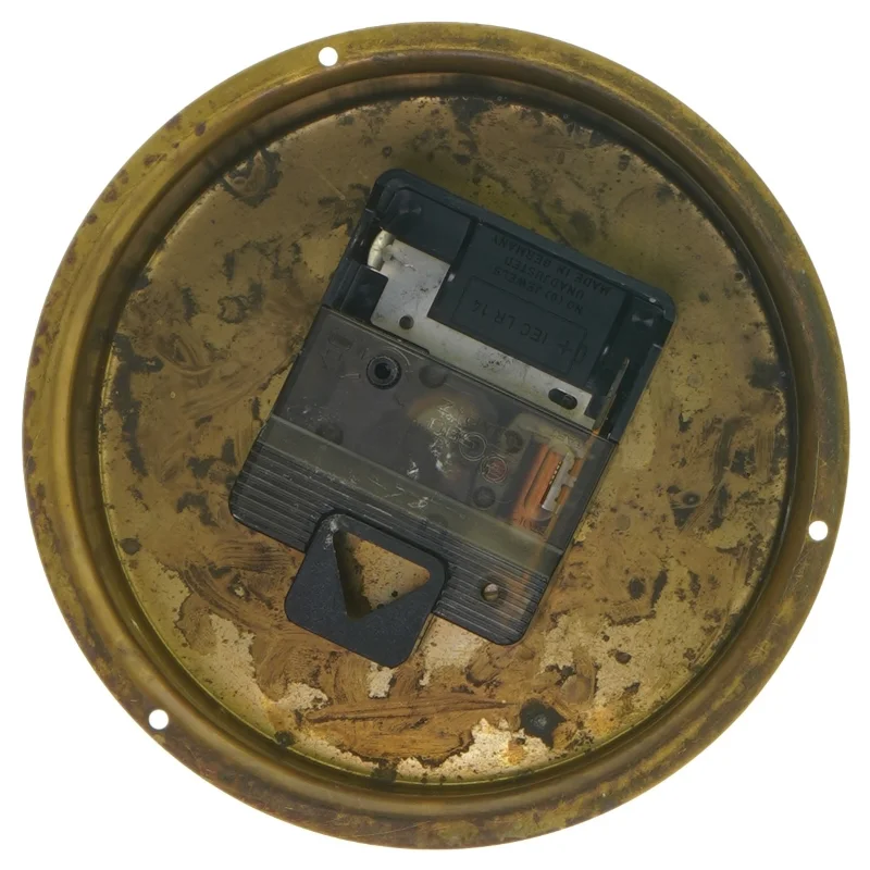 Vægur med antik urskive (str. Ø 14,5 cm)