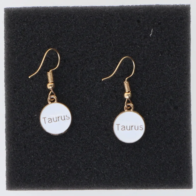 Øreringe med stjernetegnet Tyr (str. Ø 14 mm)