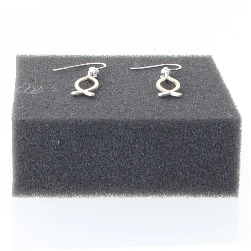 Sølvfarvede øreringe (str. 1,5 cm)