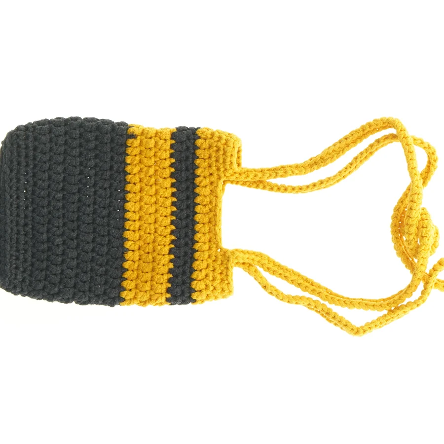 Hæklet taske (str. 21)