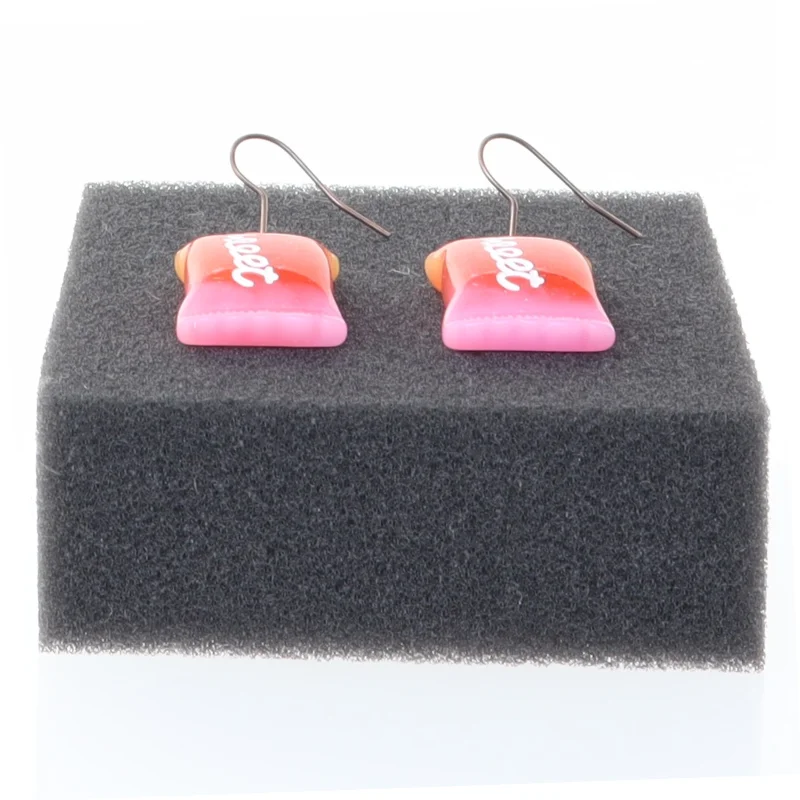 Øreringe formet som slikposer (str. 1,5 x 2 cm)