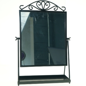 Stående spejl med hylde fra IKEA (str. 41 x 27 cm)