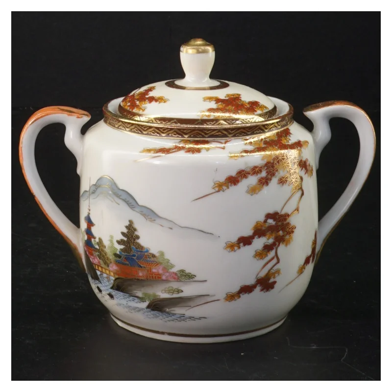 Porcelænstepotte med låg og dekoration (str. Ø 10 cm)