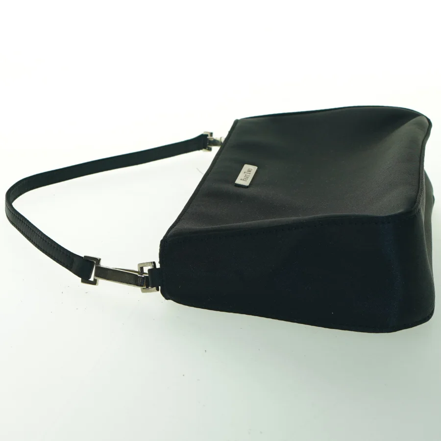 Sort skuldertaske i Part Two design fra Part Two (str. 23x13x6 cm)