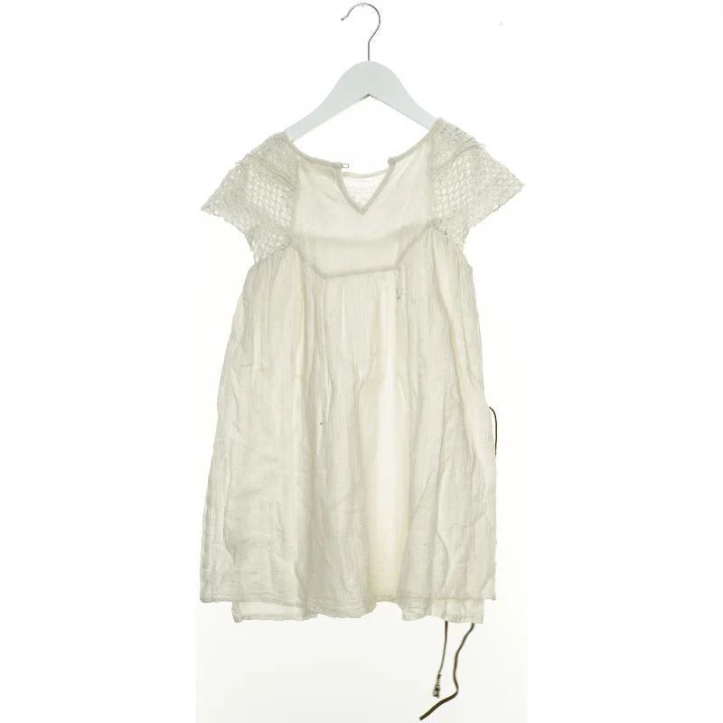 Kjole fra Zara (str. 140 cm)